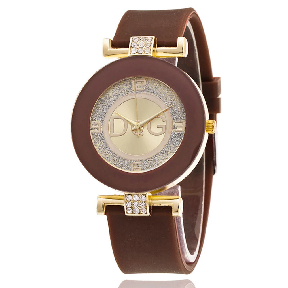 Fashion Ladies Simple Large Dial Quartz Watch Casual Sport Black White Silicone Women's Clock versatile dress Gift Watches
